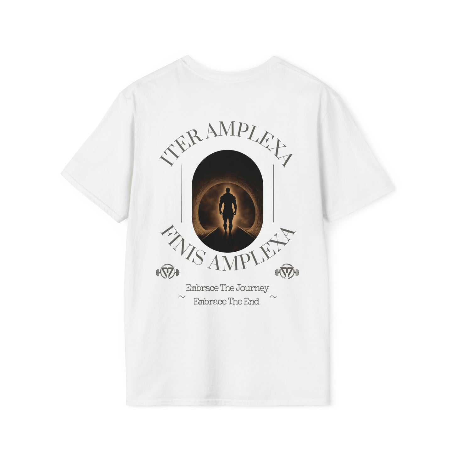 "Iter Amplexa Finis Amplexa" Men's Tee